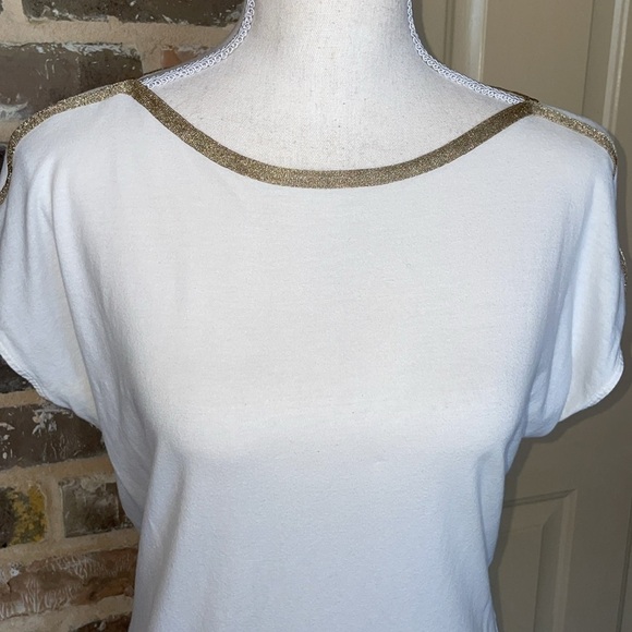 Ann Taylor Ivory w Gold Metallic Trim Top Boatneck Short Cap Sleeve Size LP - Picture 3 of 12